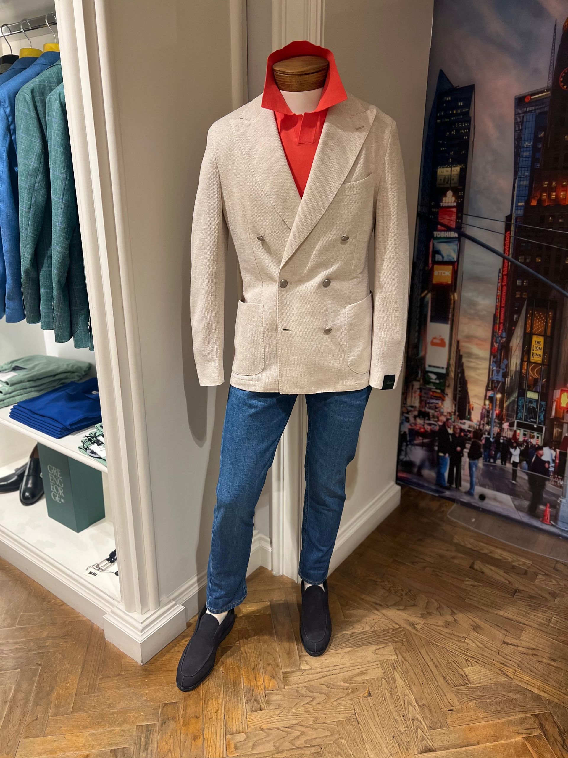 Seasons - © Photo by Seasons