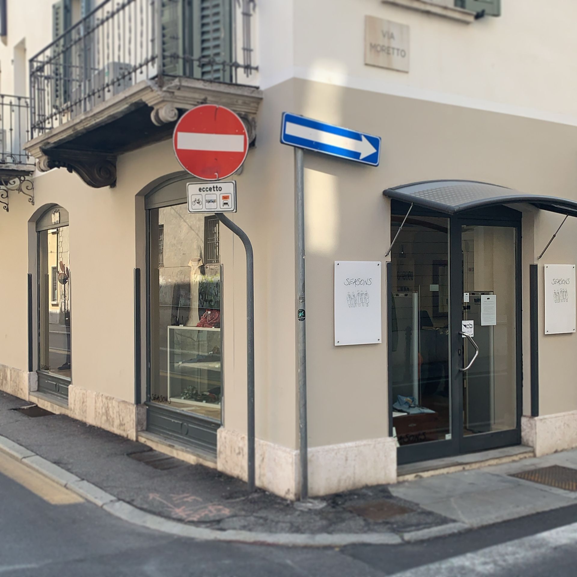 Seasons - © Photo by Seasons