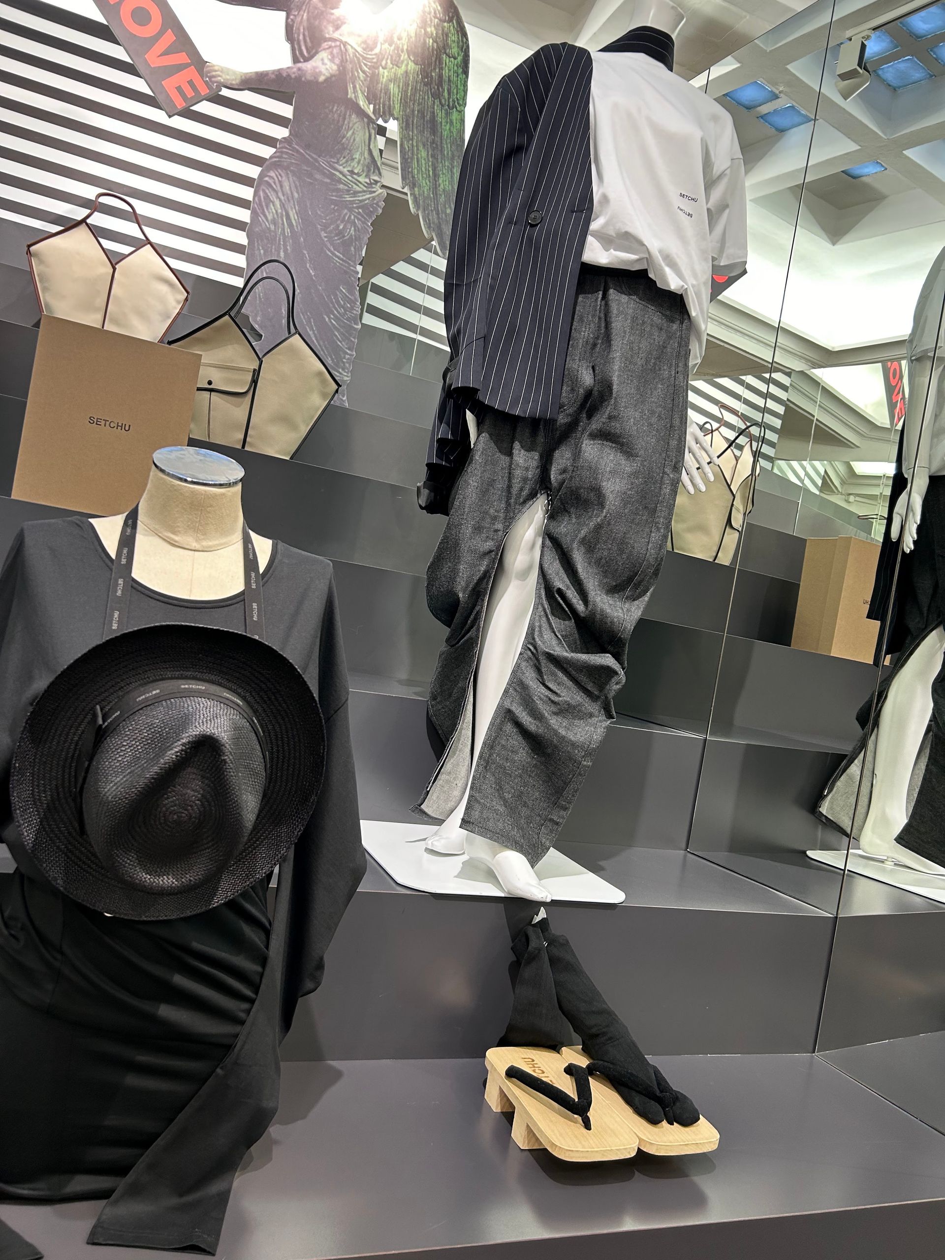 Smart Penelope - © Photo by kerb52 Robert