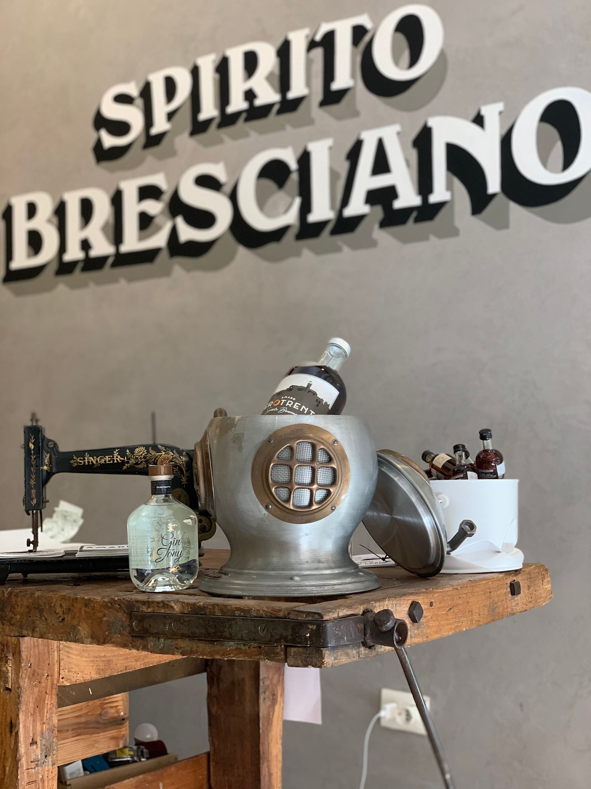 Spaccio liquori - © Photo by Amaro Zerotrenta Shop