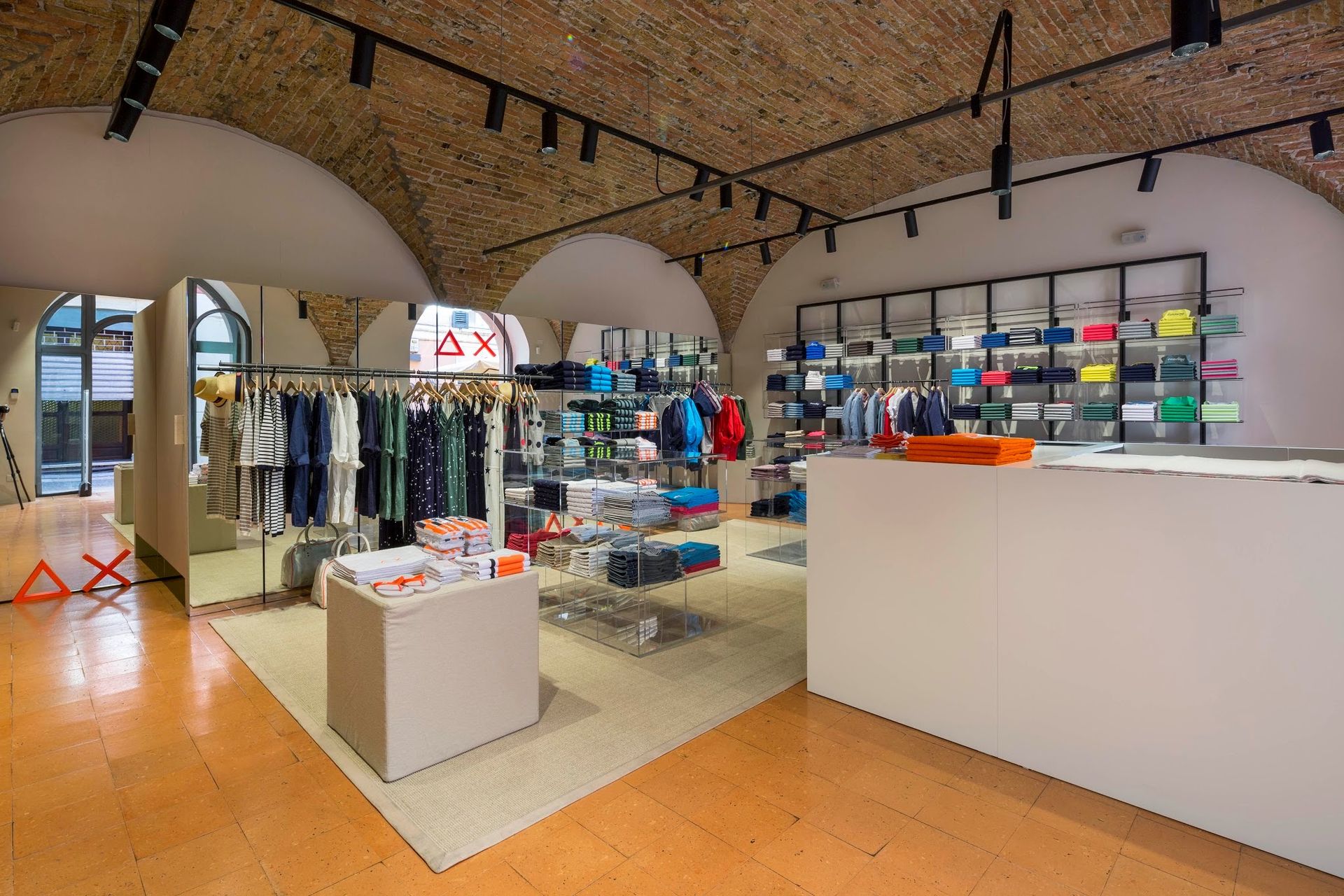 Sun 68 store - © Photo by SUN68 - BRESCIA