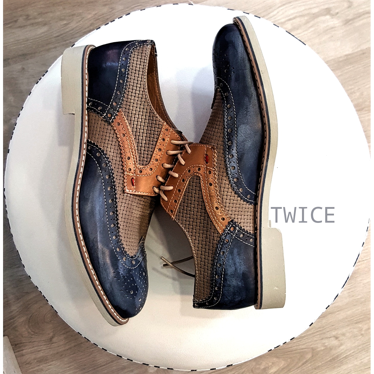 Twice - © Photo by Paola Monticelli