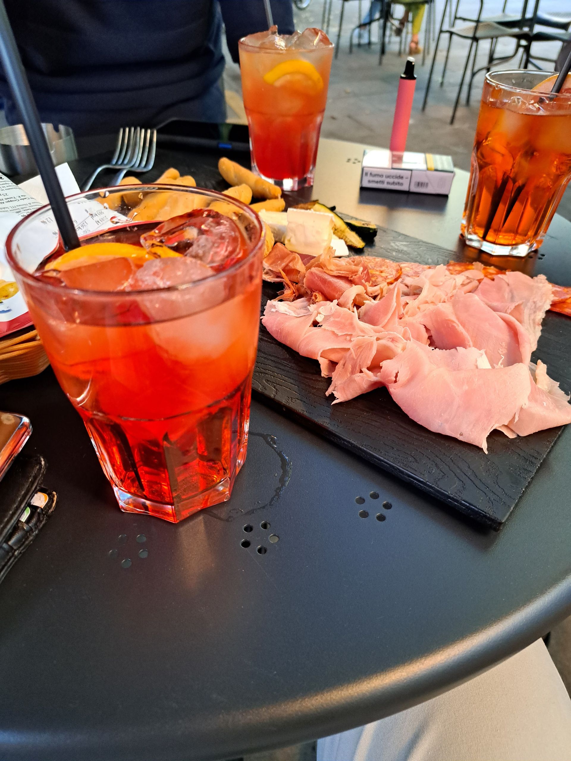 Zak lounge bar - © Photo by Stefano Cosio