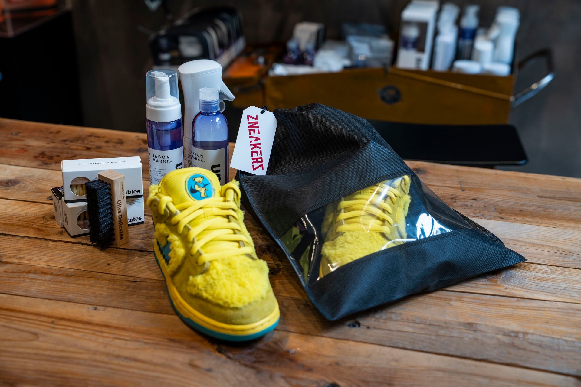 Zneakers - © Photo by ZNEAKERZ