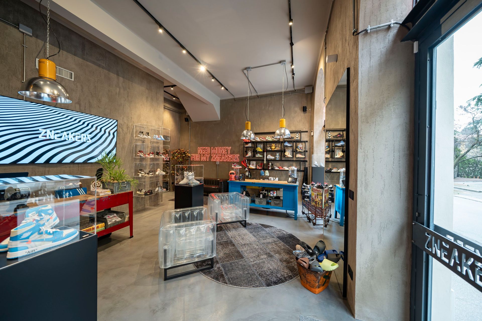 Zneakers - © Photo by ZNEAKERZ