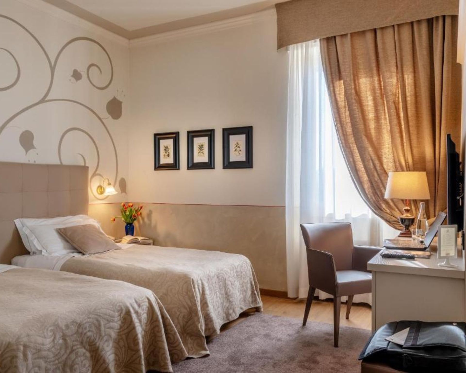 Camera Hotel Ambasciatori 