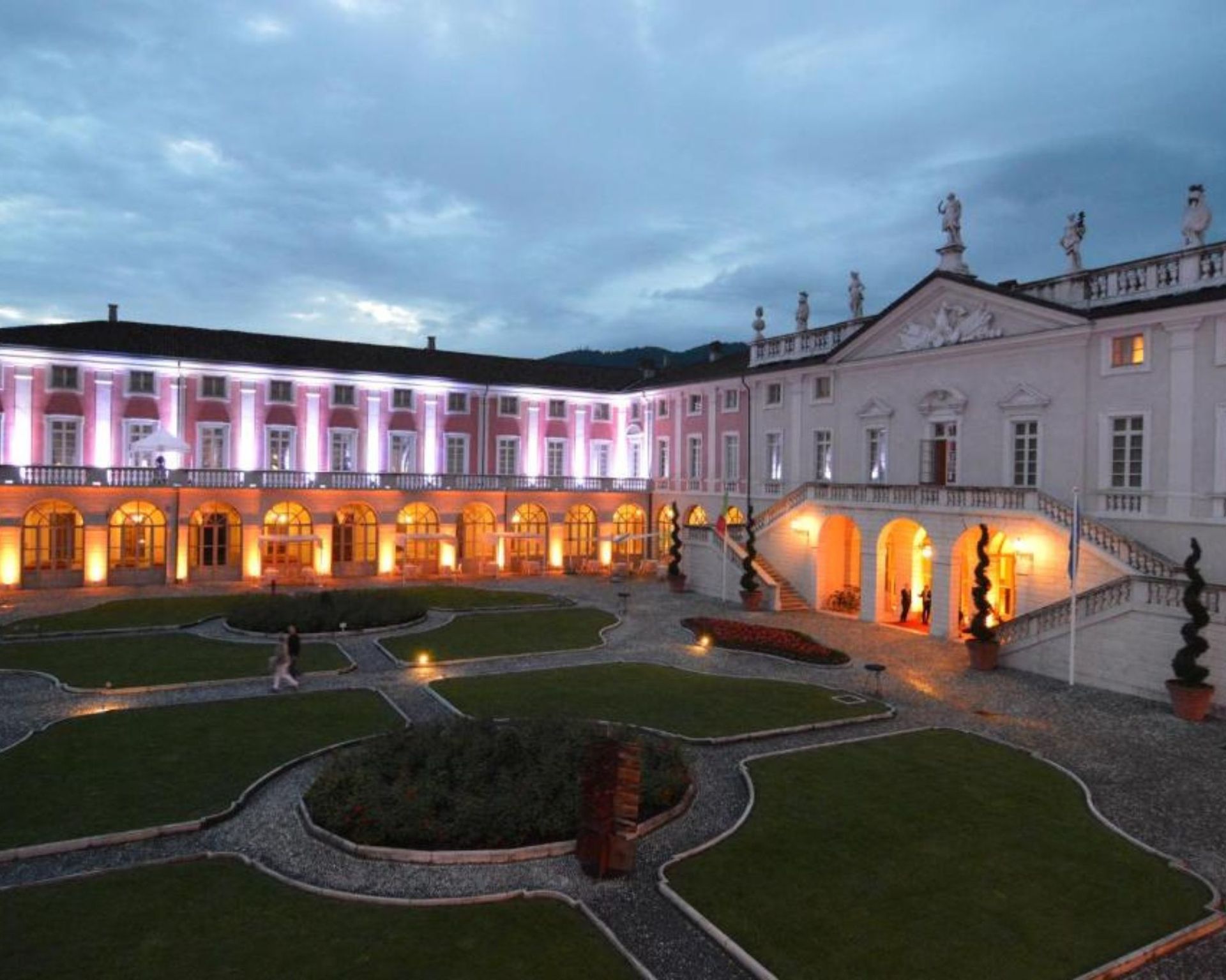 Villa Fenaroli-esterno