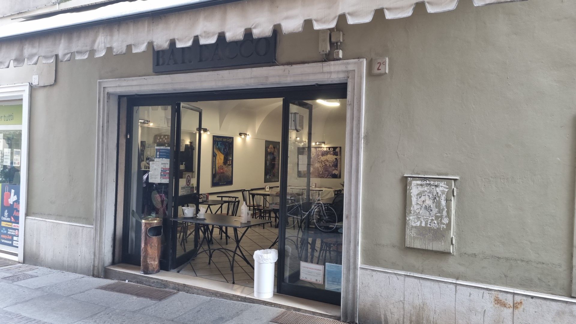 Bar bacco - © Photo by Alex M.