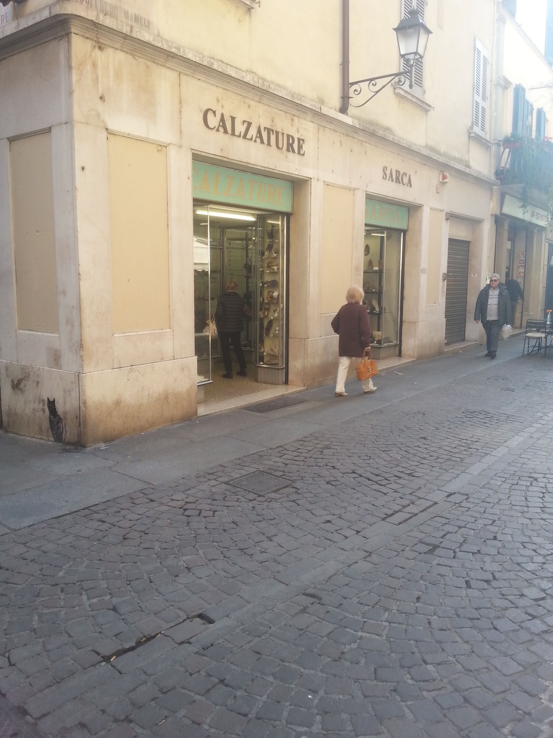 Calzature Sarca - © Photo by Vincenzo Di Criscito