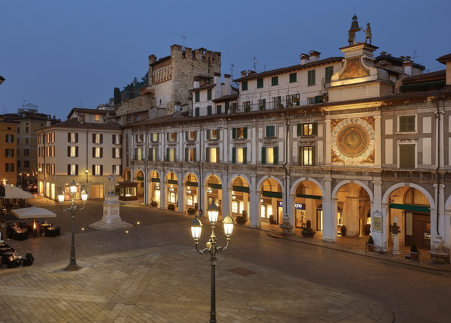 Fasoli - © Photo by Gioielleria Fasoli | Rivenditore Autorizzato PatekPhilippe, Omega, Panerai, TAG Heuer e molti altri