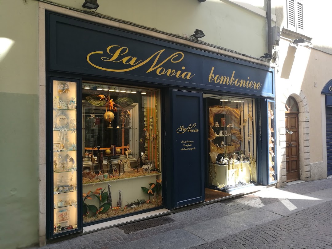 La Noria bomboniere - © Photo by La Novia Bomboniere