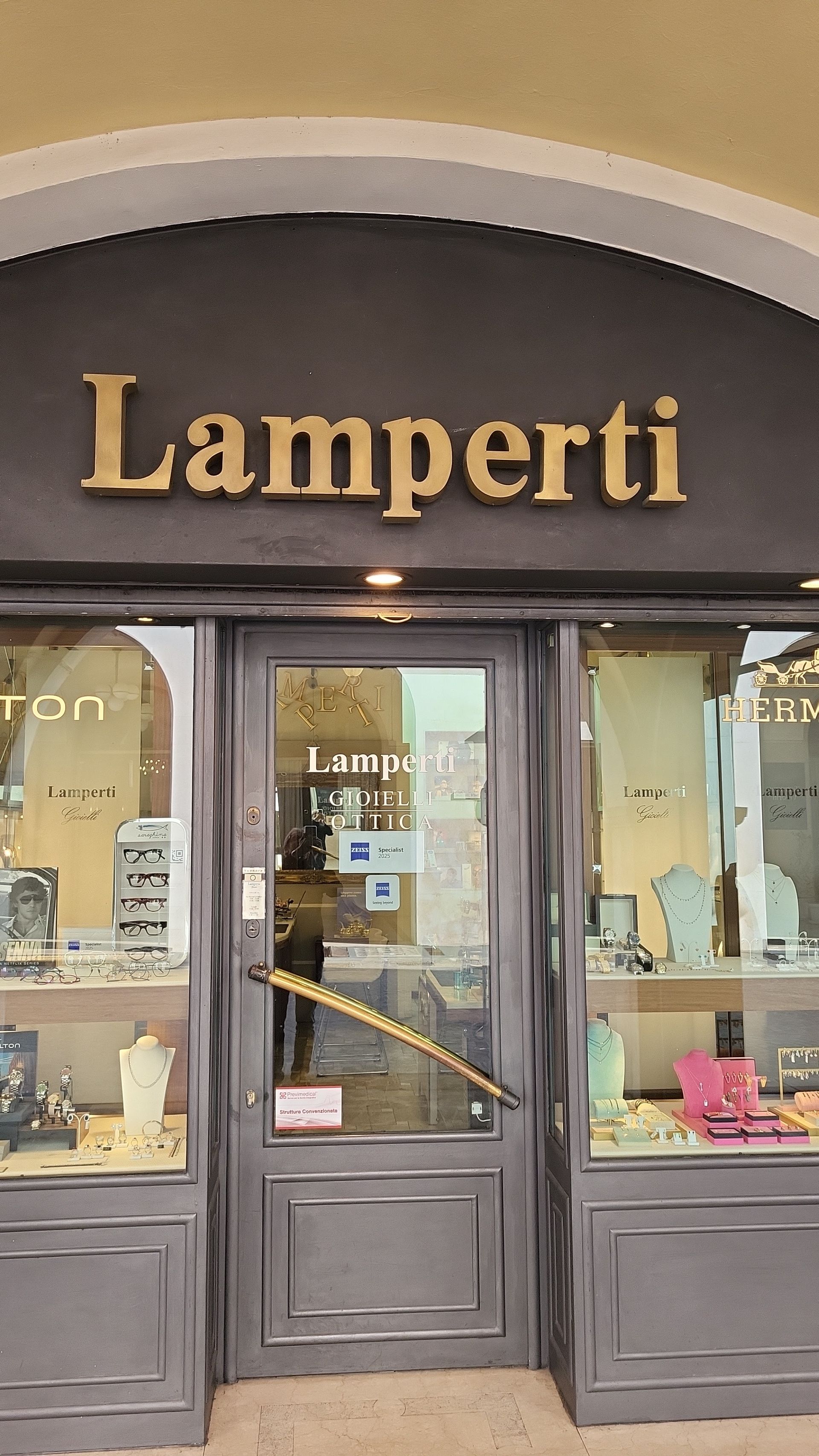Lamperti - © Photo by Lamperti Gioielli Ottica