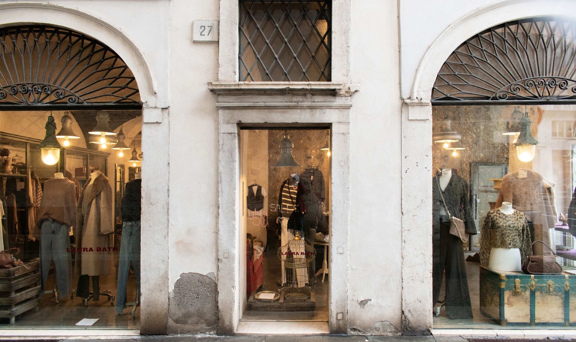 Laura bath - © Photo by Laura Bath & Co