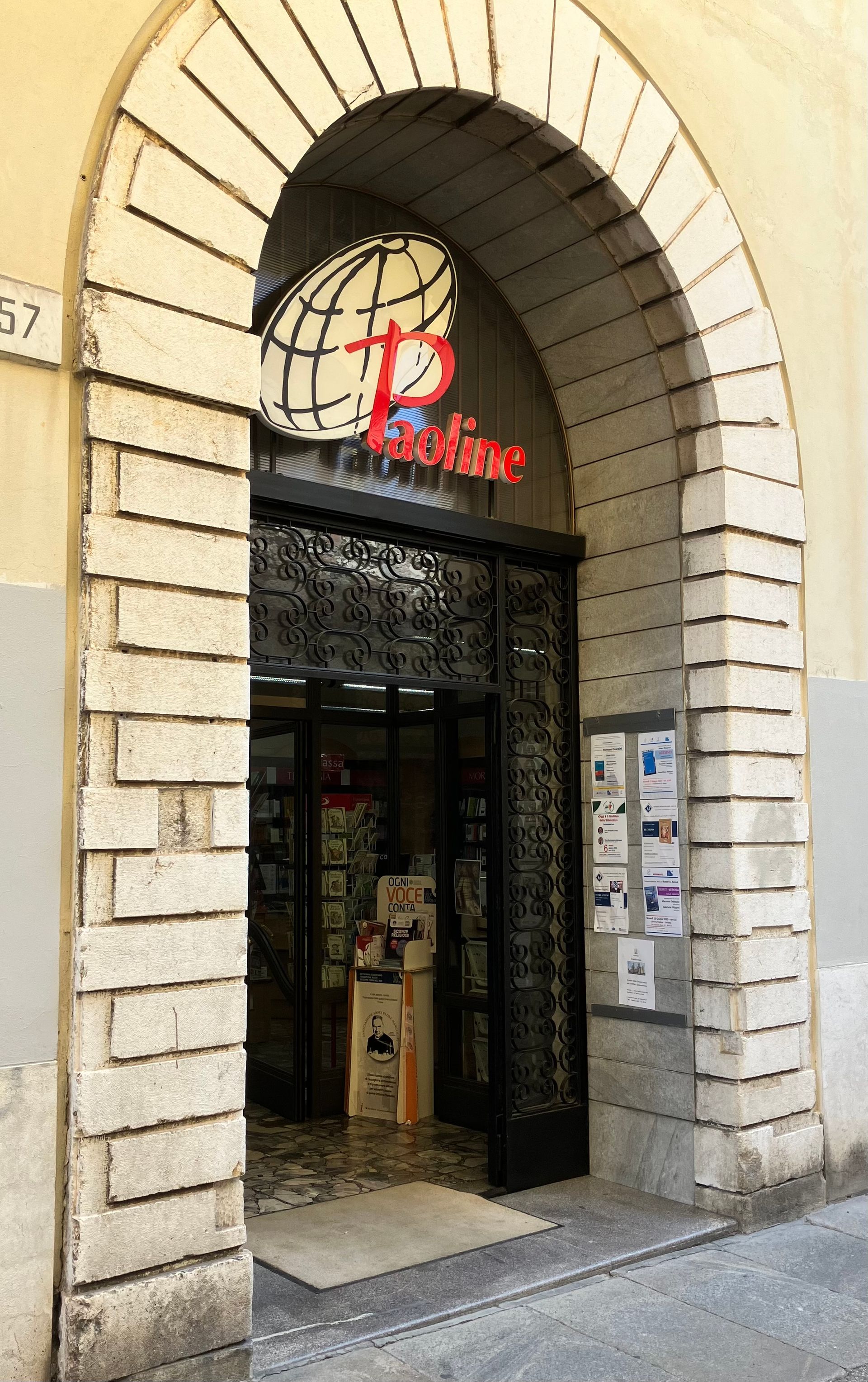 Paoline - © Photo by Libreria Paoline