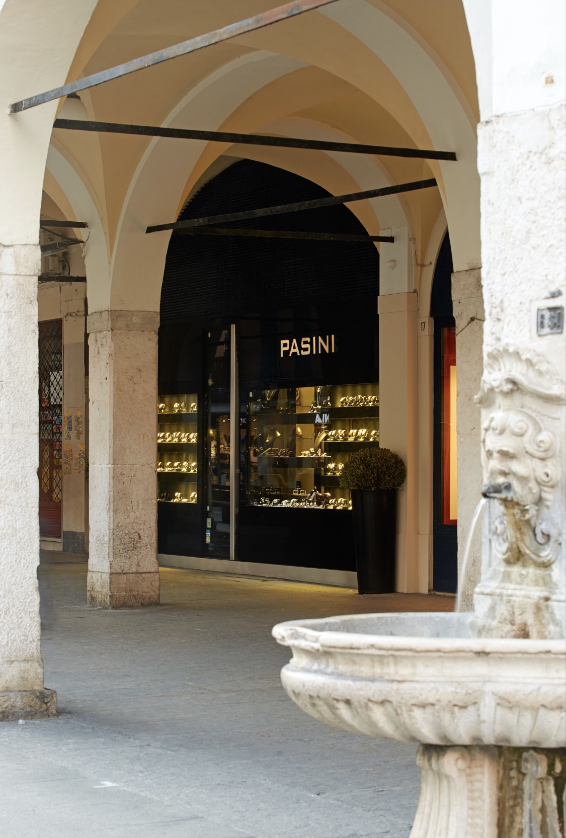 Pasini - © Photo by S I L V I A