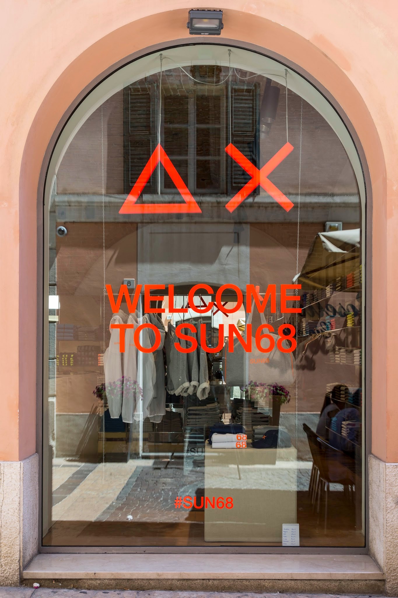 Sun 68 store - © Photo by SUN68 - BRESCIA