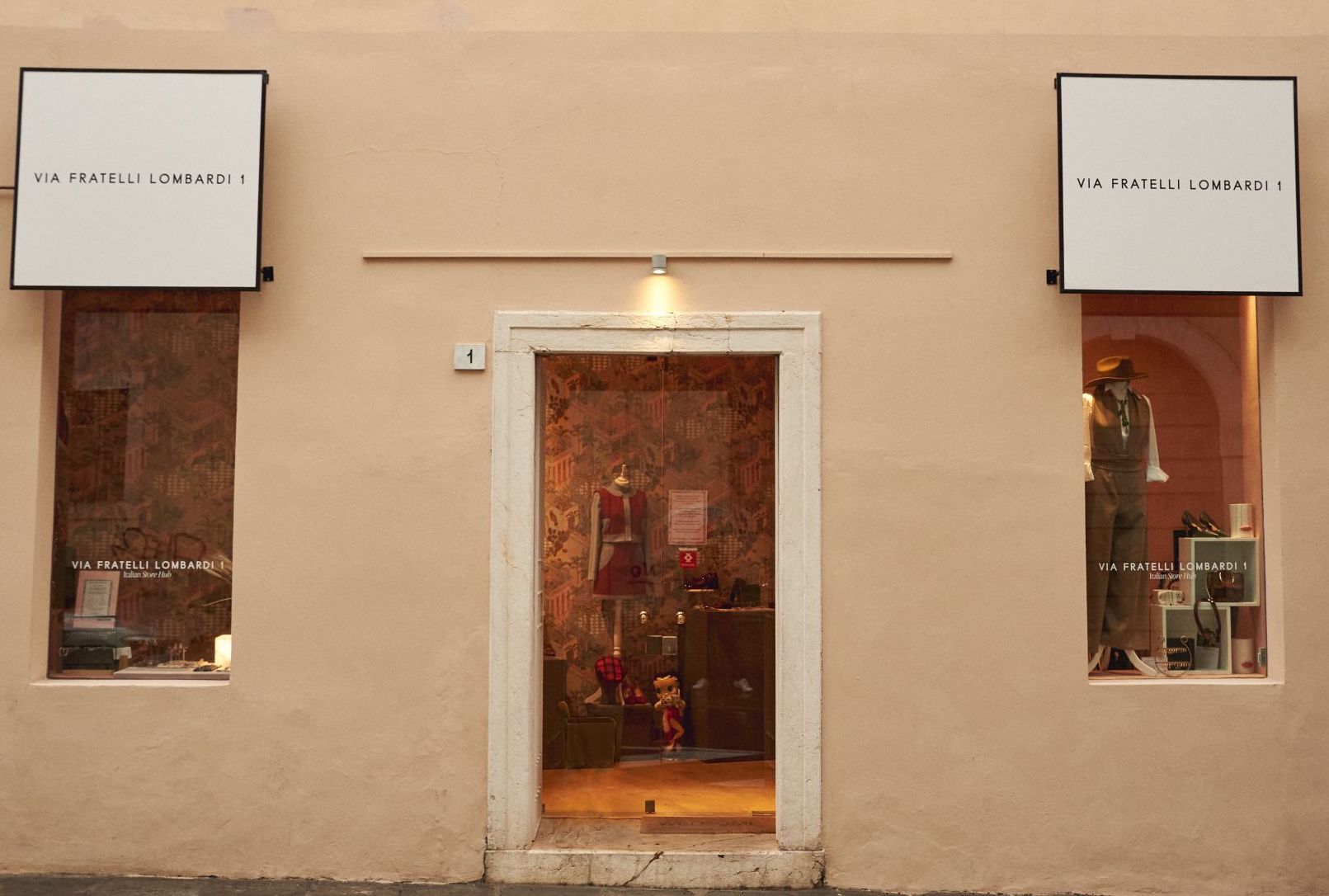 Via Fratelli Lombardi 1 - © Photo by Via Fratelli Lombardi 1