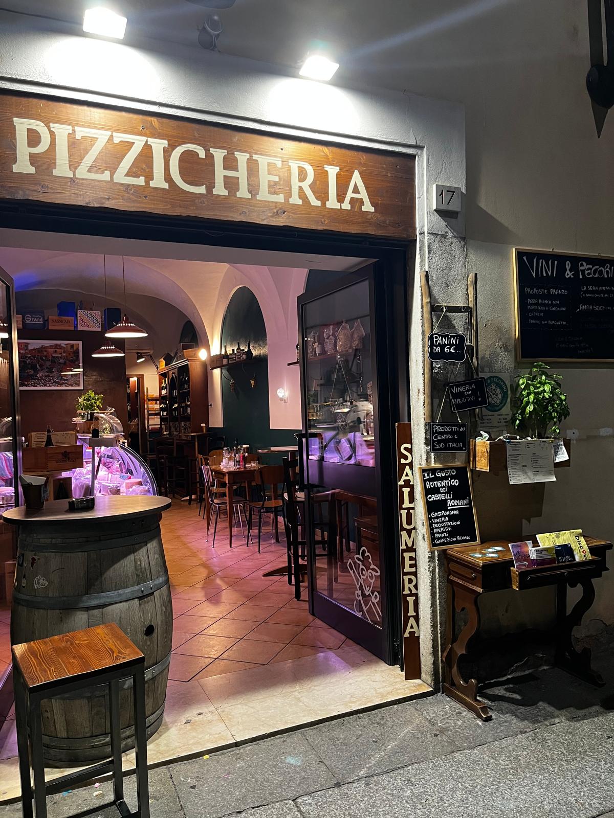 Vini & Pecorini - © Photo by ENRICO DODDI