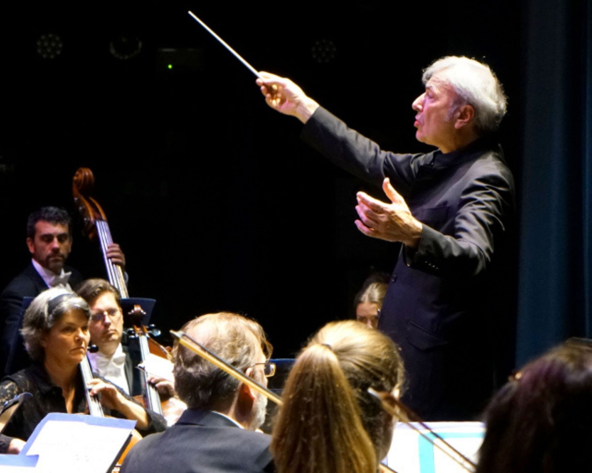 ARMENIANNATIONALPHILHARMONICORCHESTRA