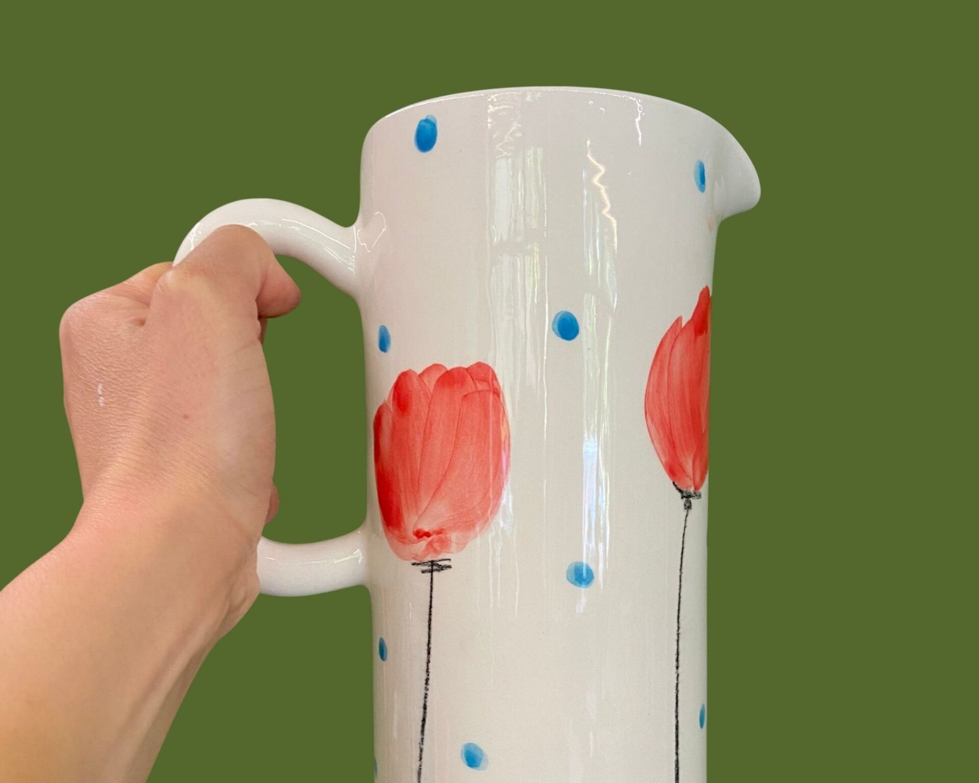 Brocca in ceramica dipinta a mano