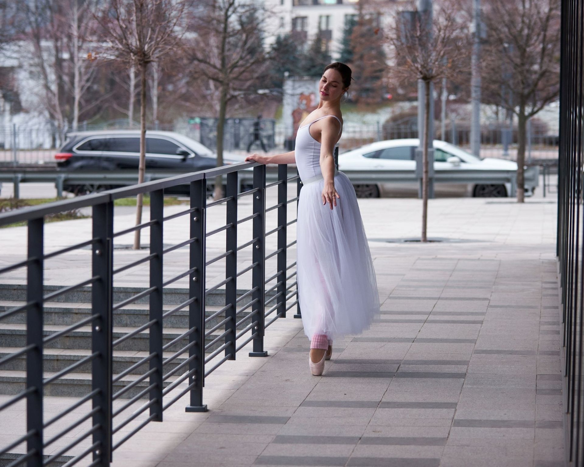 Ballerina di danza classica in città