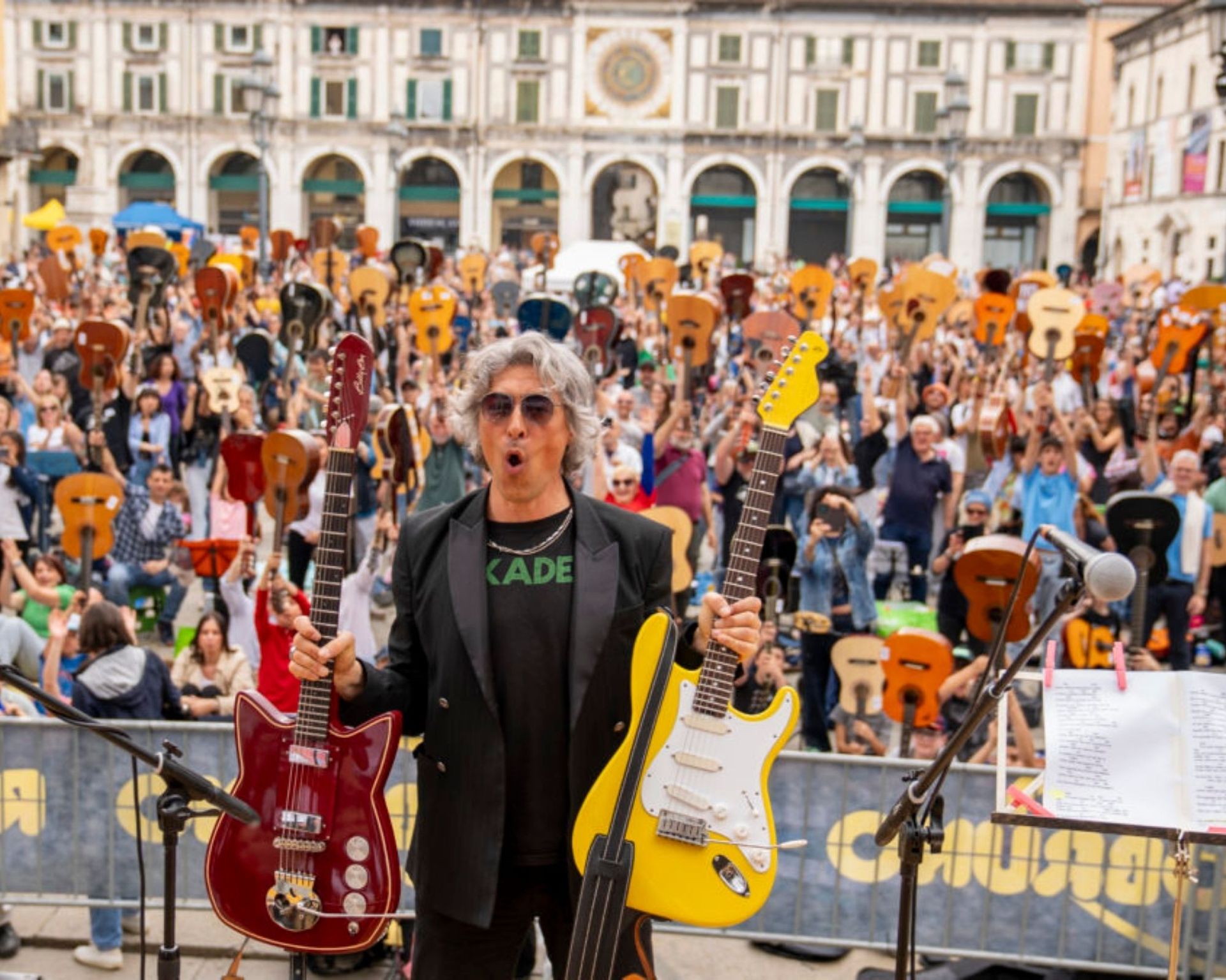 MilleChitarre in Piazza