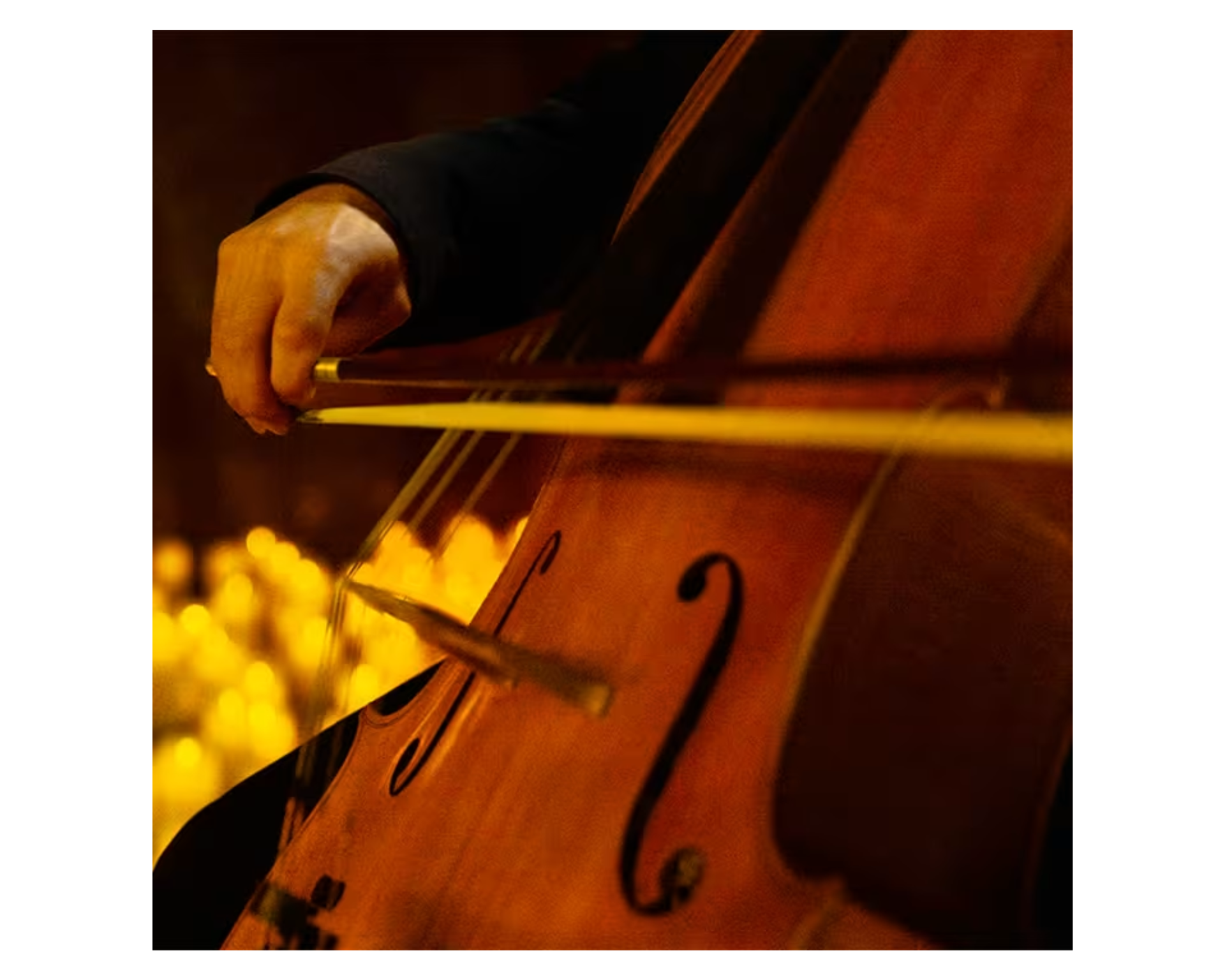 violoncello tra candele