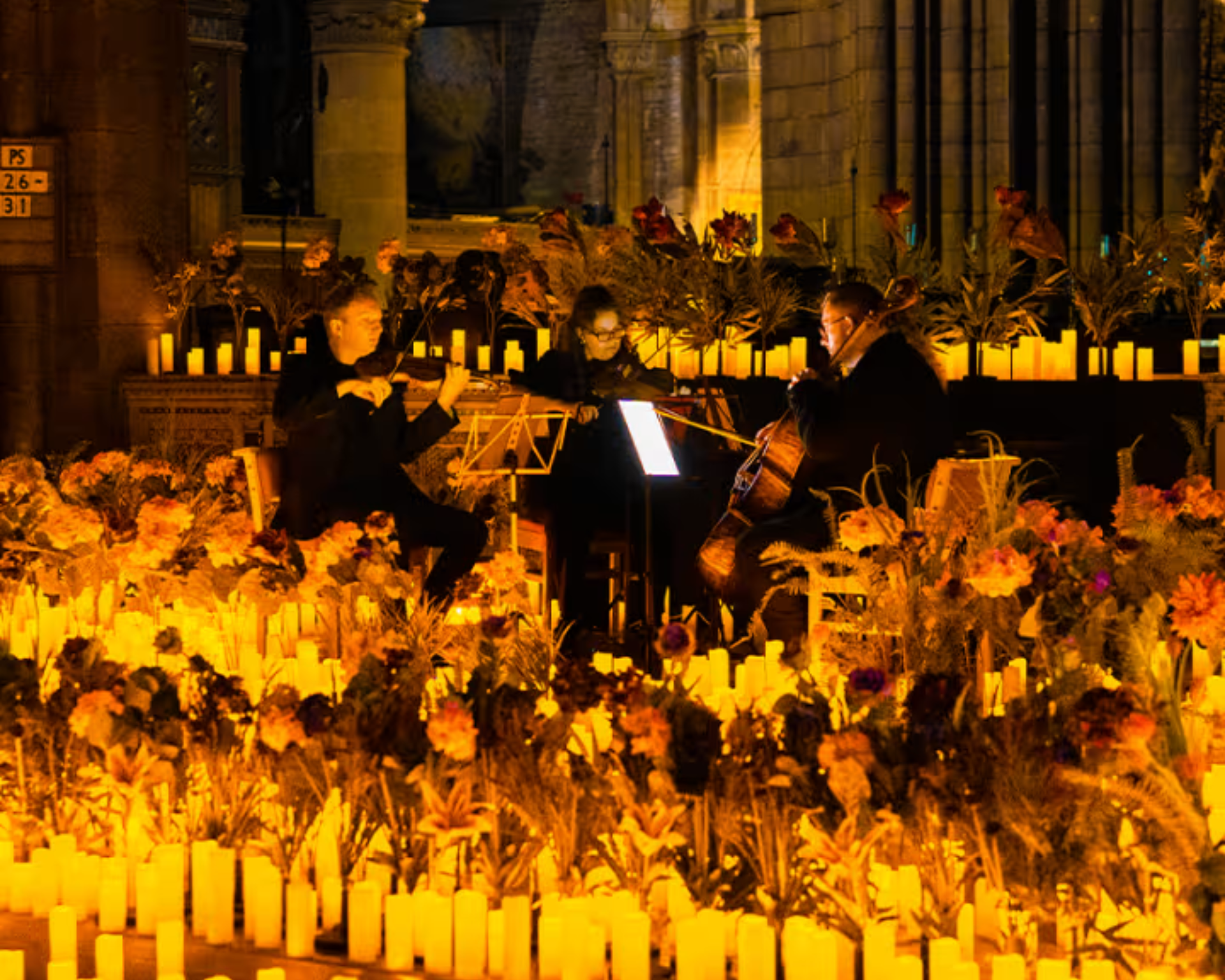 musicisticircondatidacandele