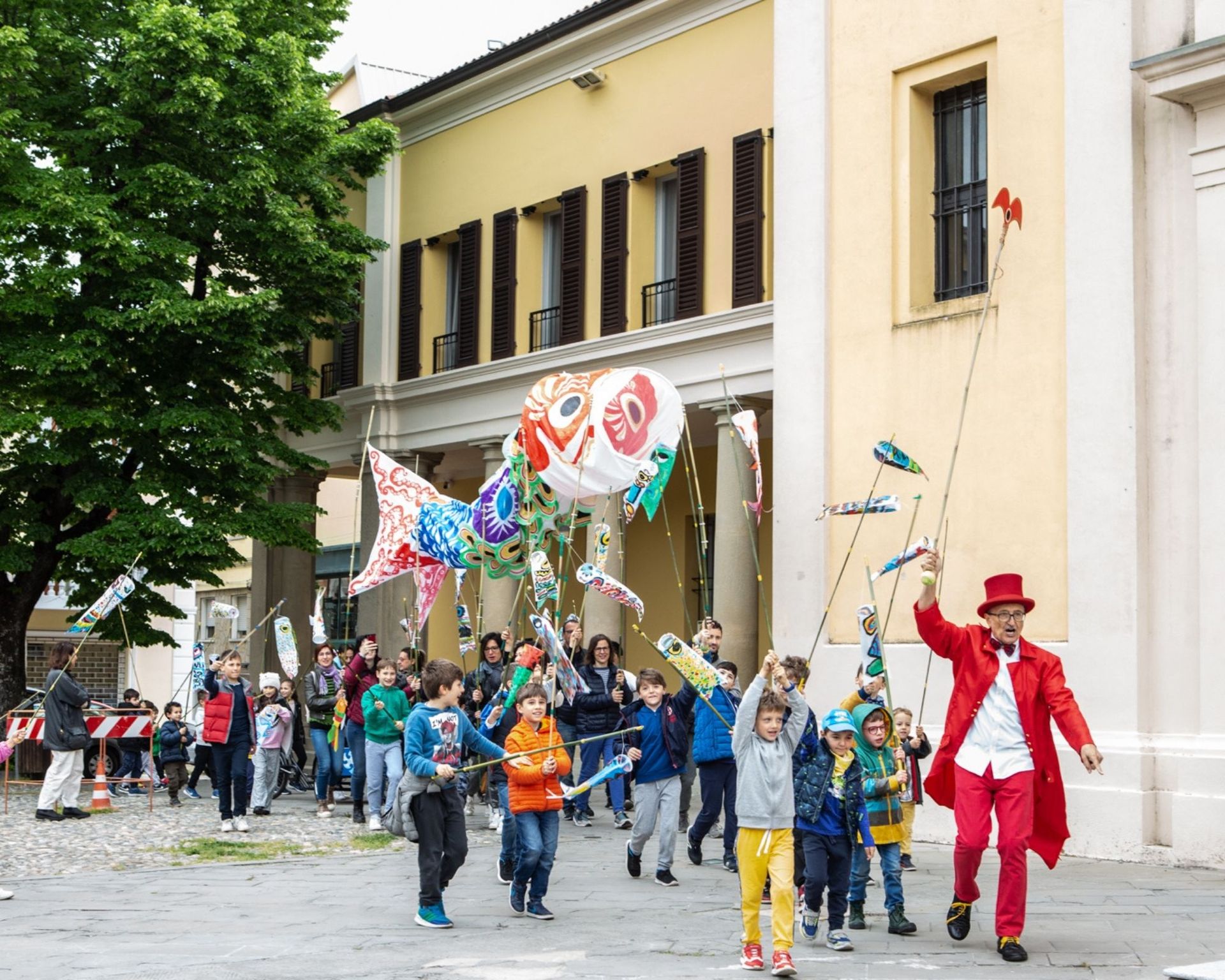 fish parade spettacolo