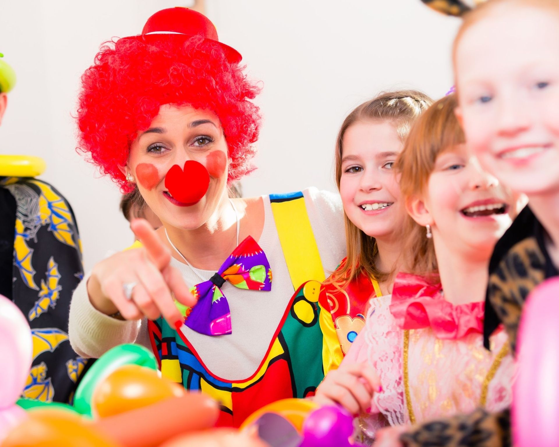 Laboratorio-di-circo-per-genitori-e-figli