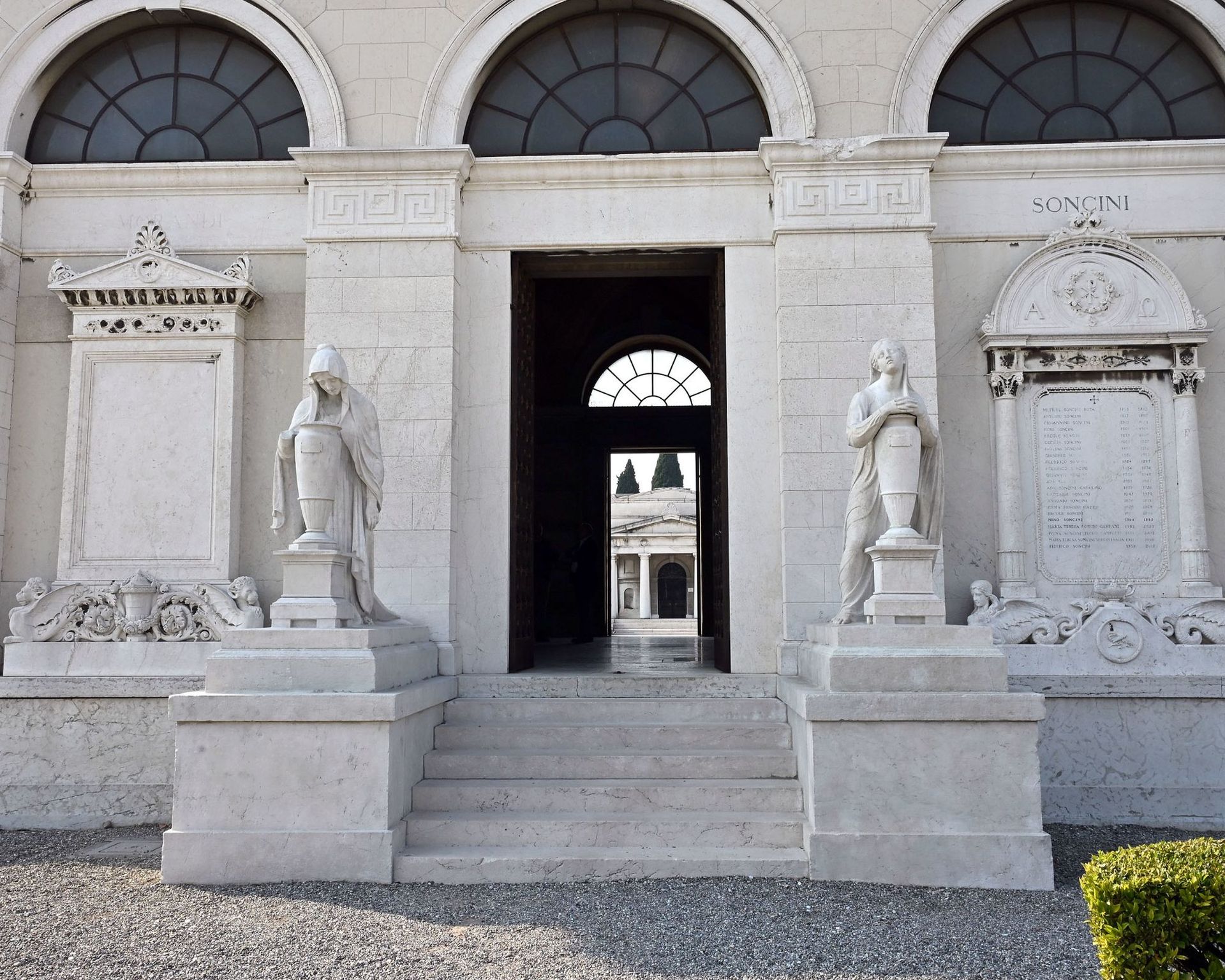 Visita guidata al Cimitero Vantiniano