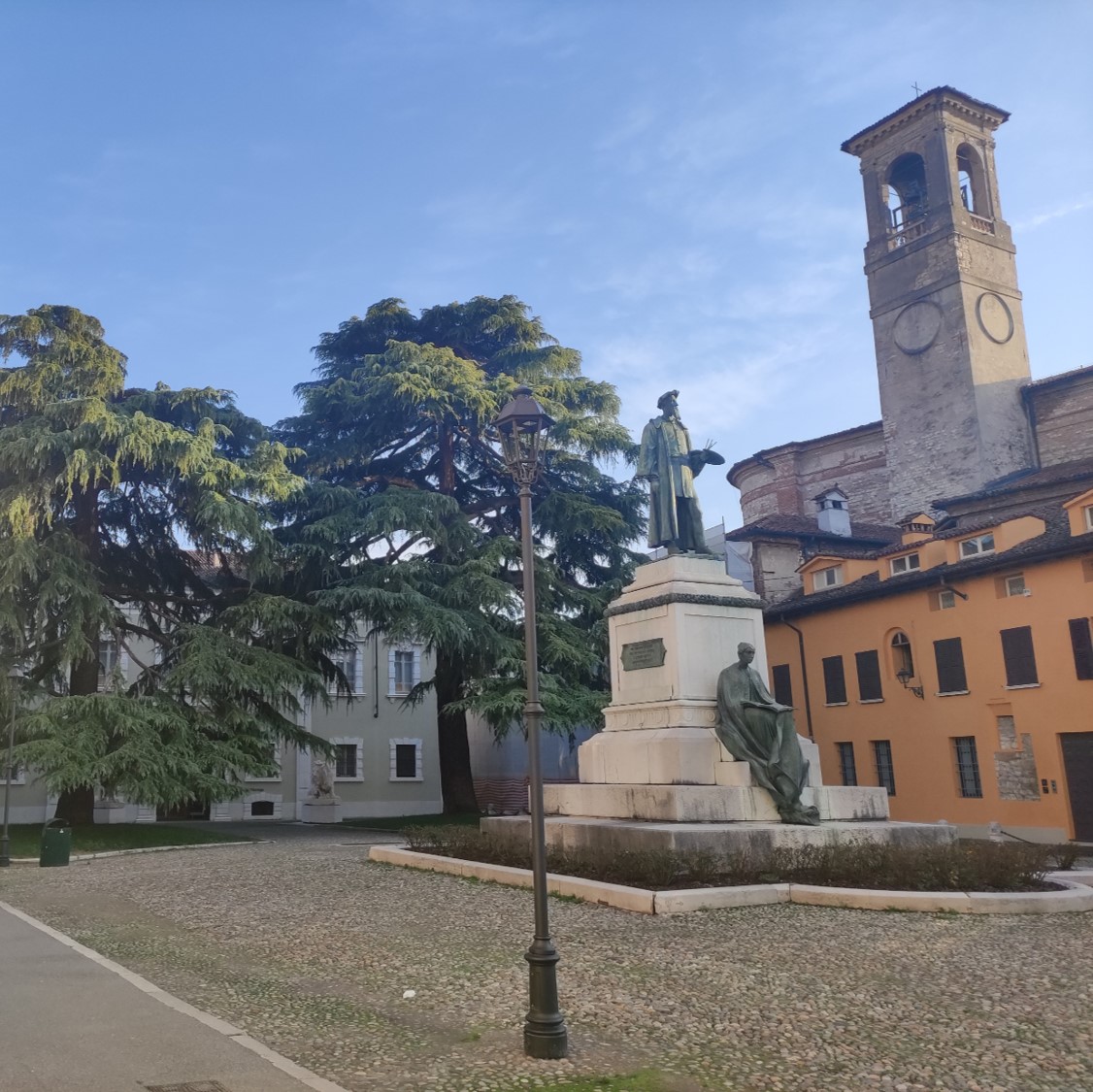 Monument to Alessandro Bonvicino, known as Il Moretto, seen from the square