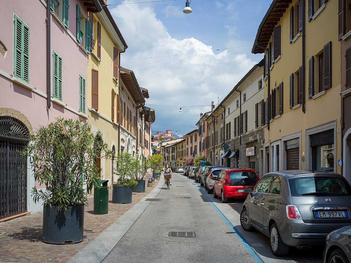 Via Trento - Brescia
