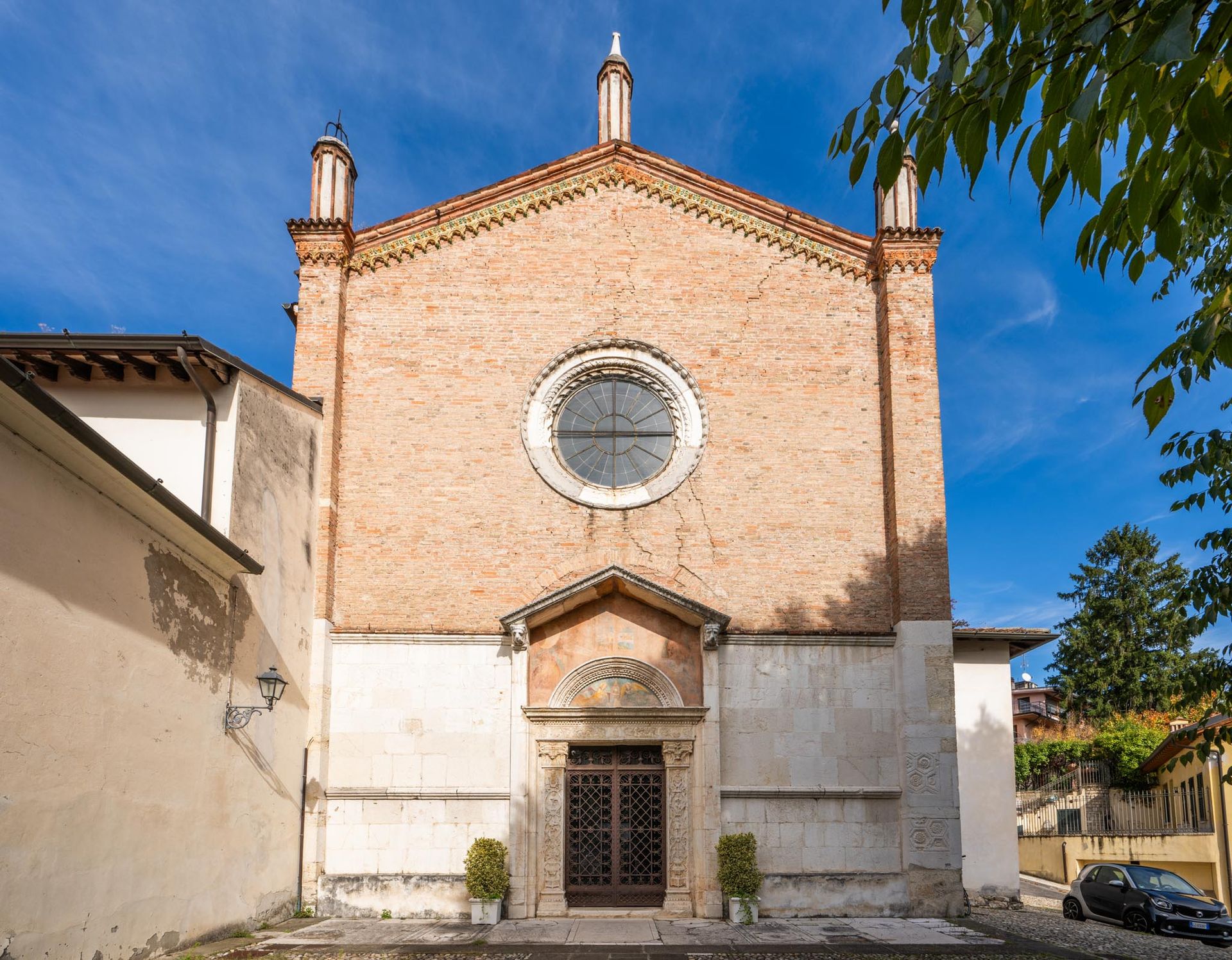 Facciata della Chiesa del Santissimo Corpo di Cristo