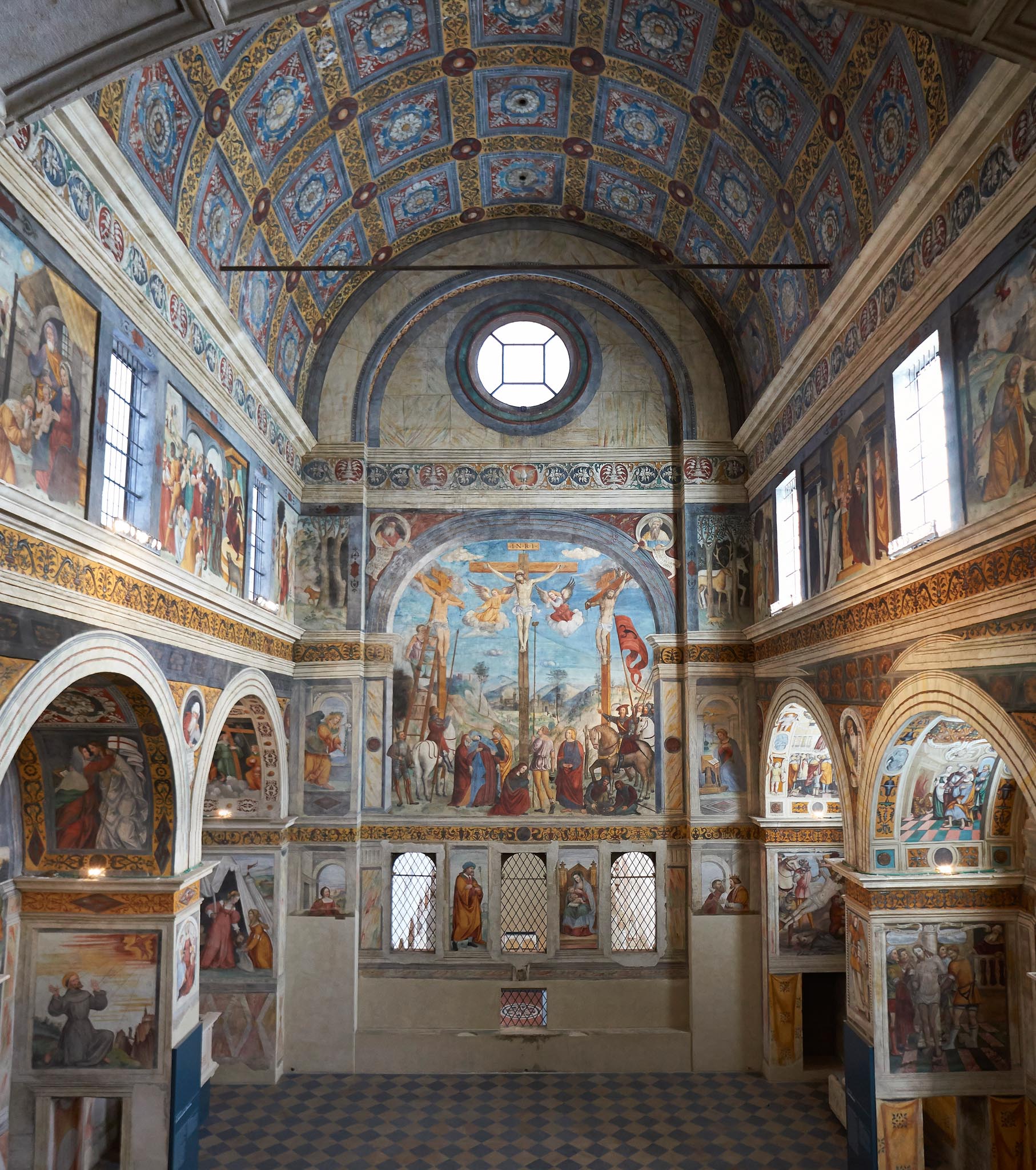 Interno del Museo di Santa Giulia a Brescia, veduta del Coro delle Monache