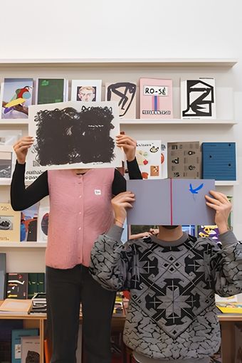 Mutty gallery