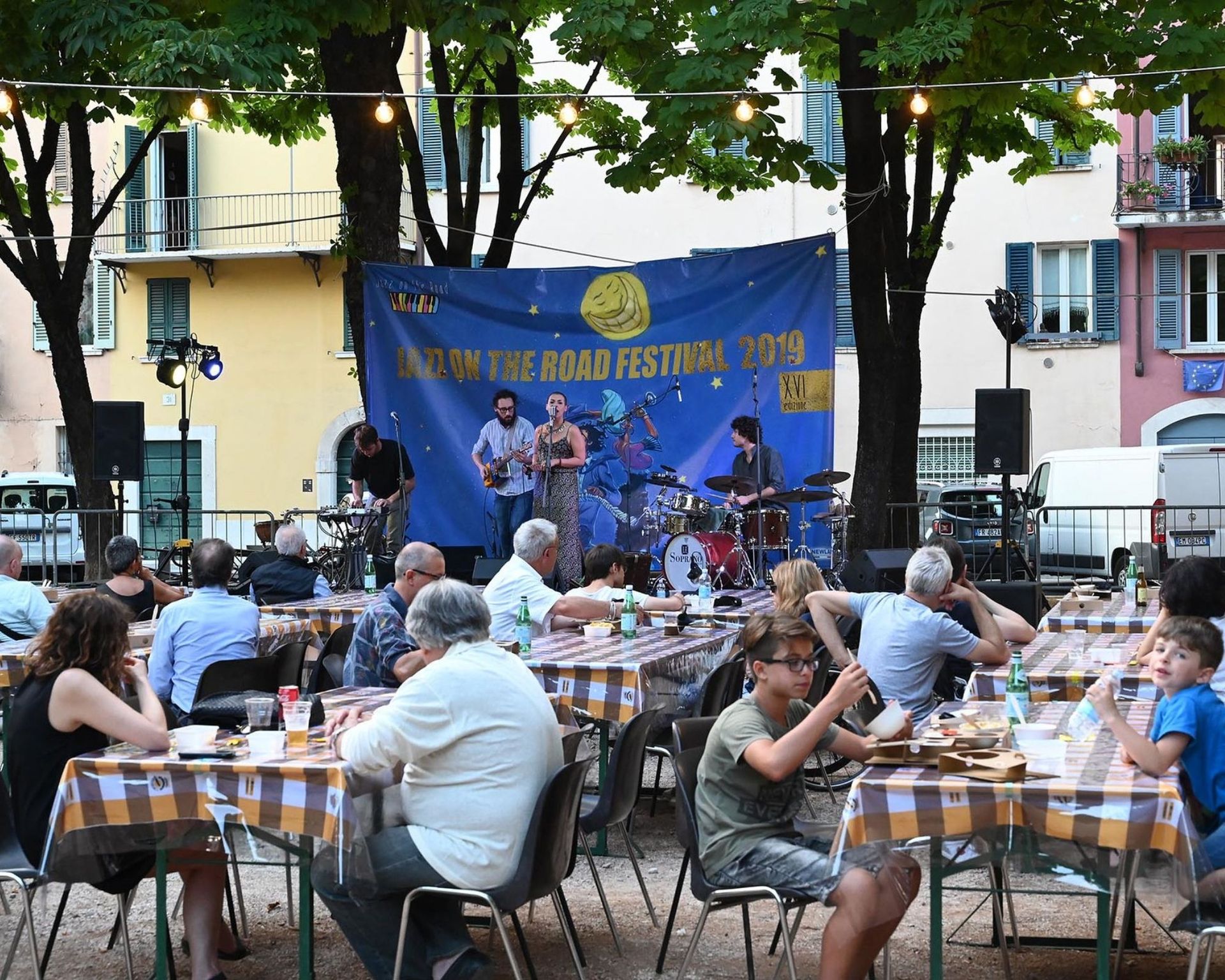 Piazza tebaldo brusato evento