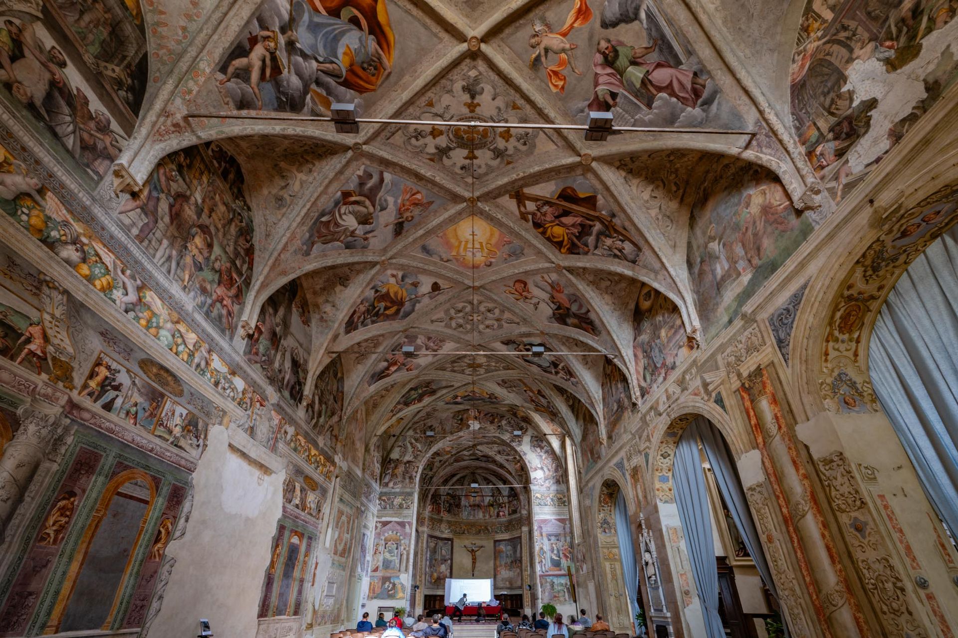 Chiesa del Santissimo Corpo di Cristo, vista del soffitto
