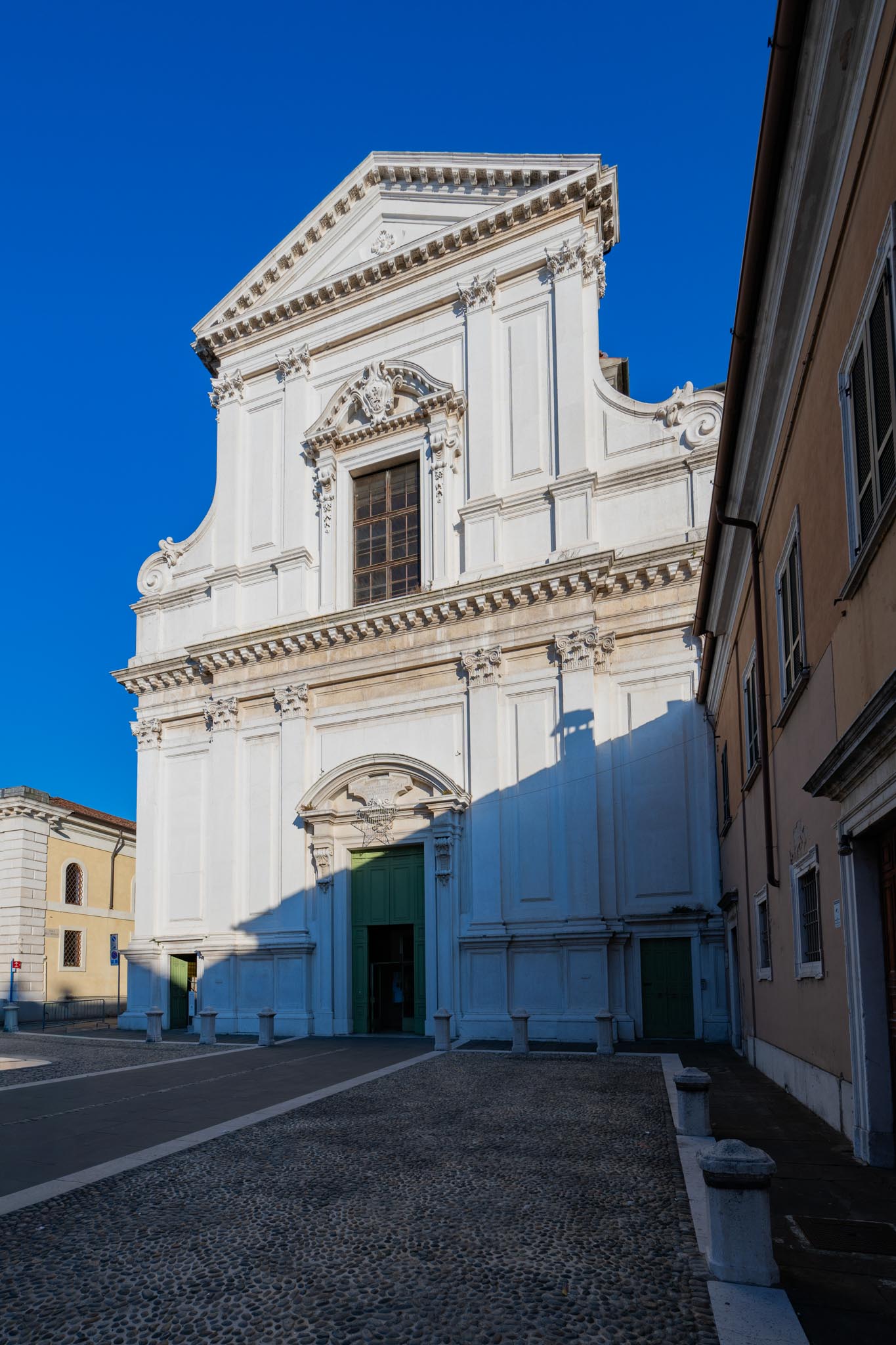 Veduta esterna della Chiesa di Sant’Afra a Brescia
