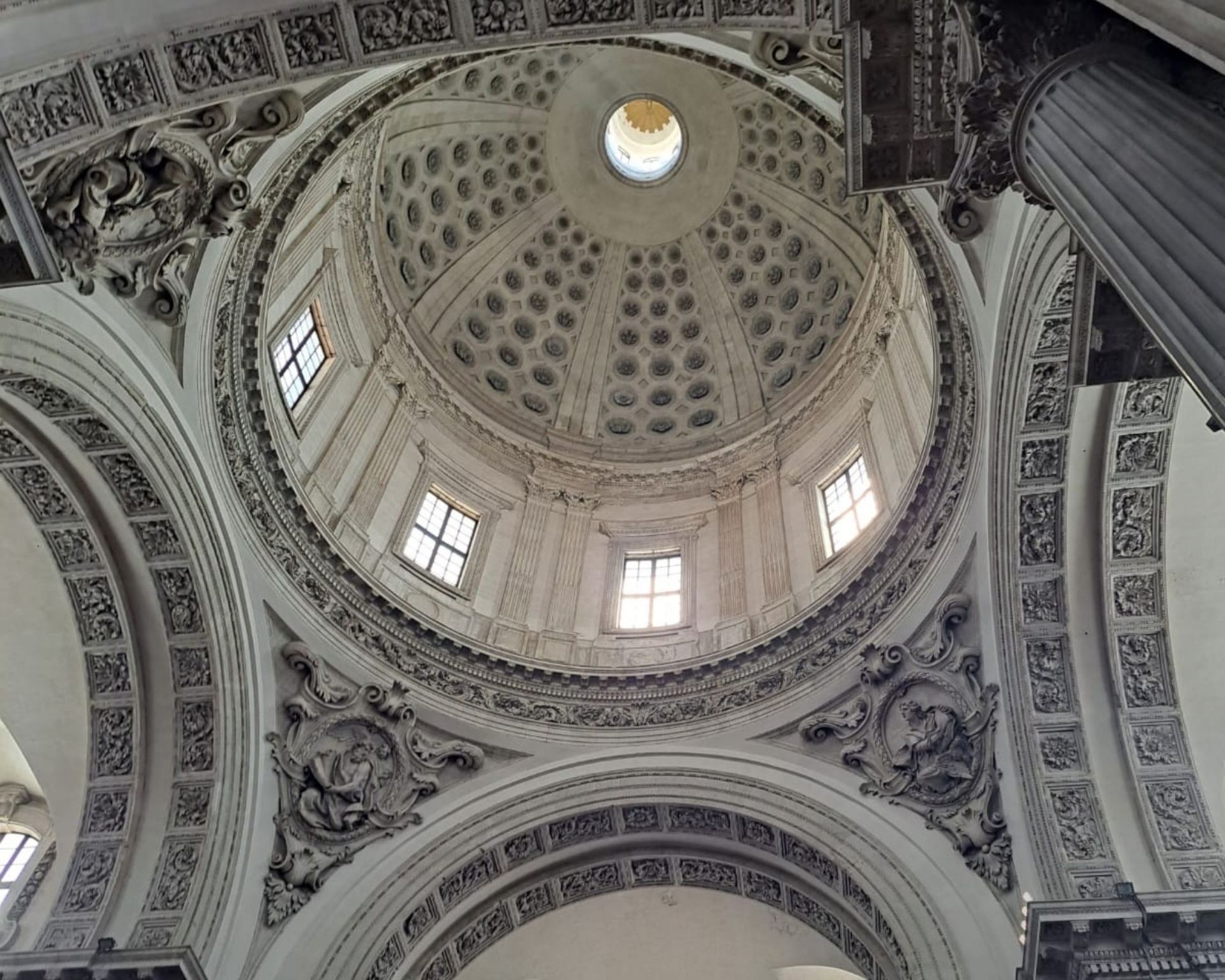 Duomo-Nuovo-interni