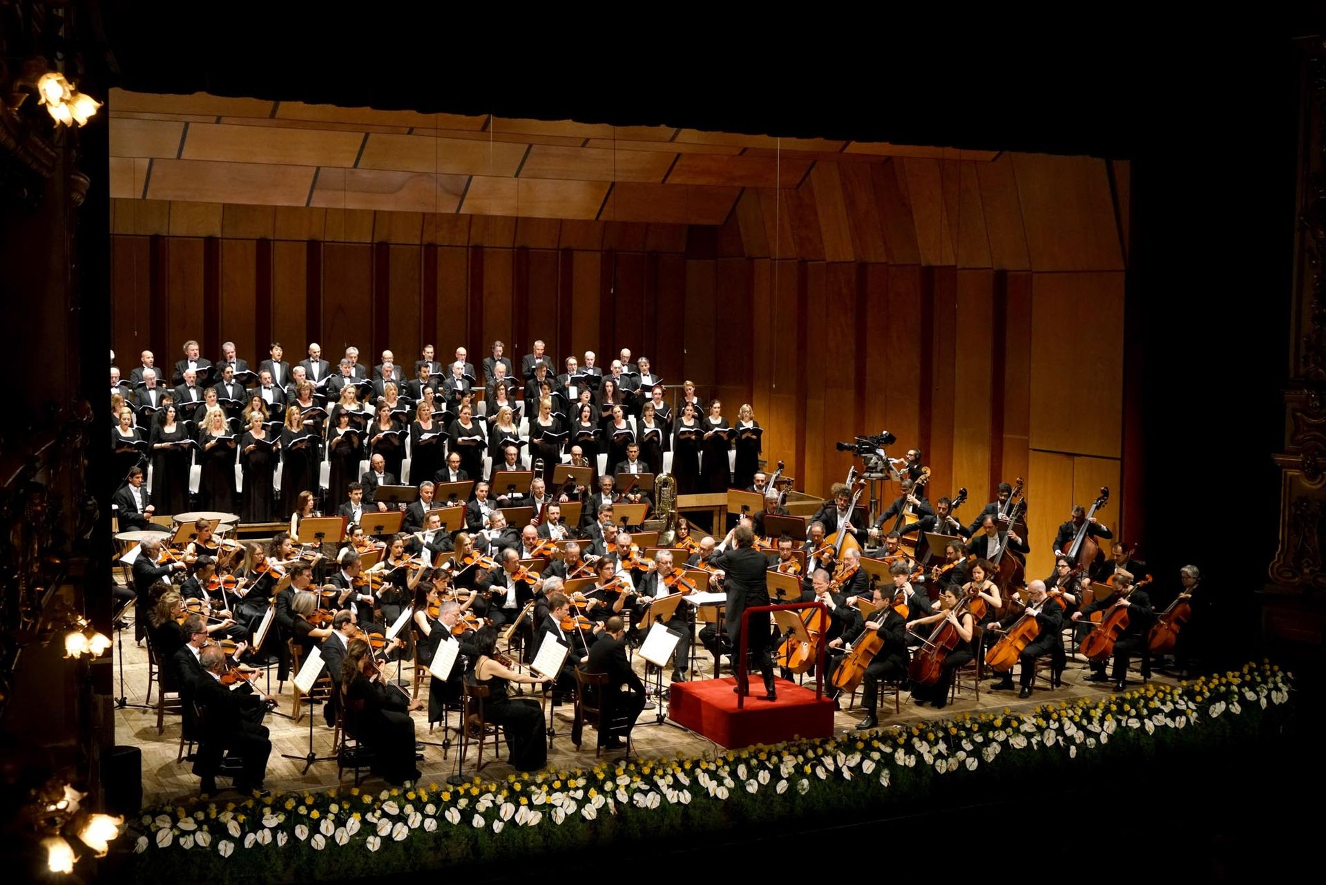 Concerto al Festival Pianistico Internazionale di Brescia e Bergamo Orchestra e coro del Teatro alla Scala, Riccardo Chailly