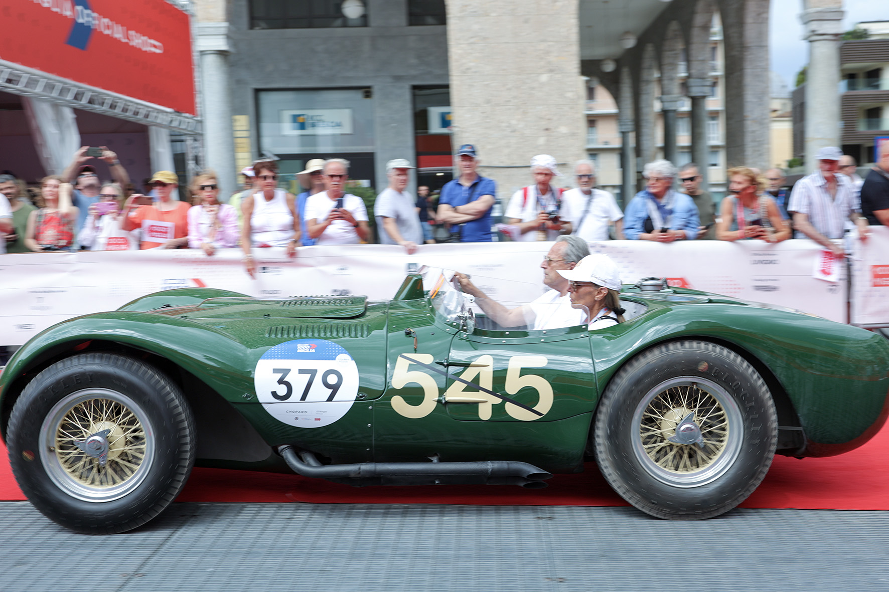 mille miglia piazza vittoria brescia evento 