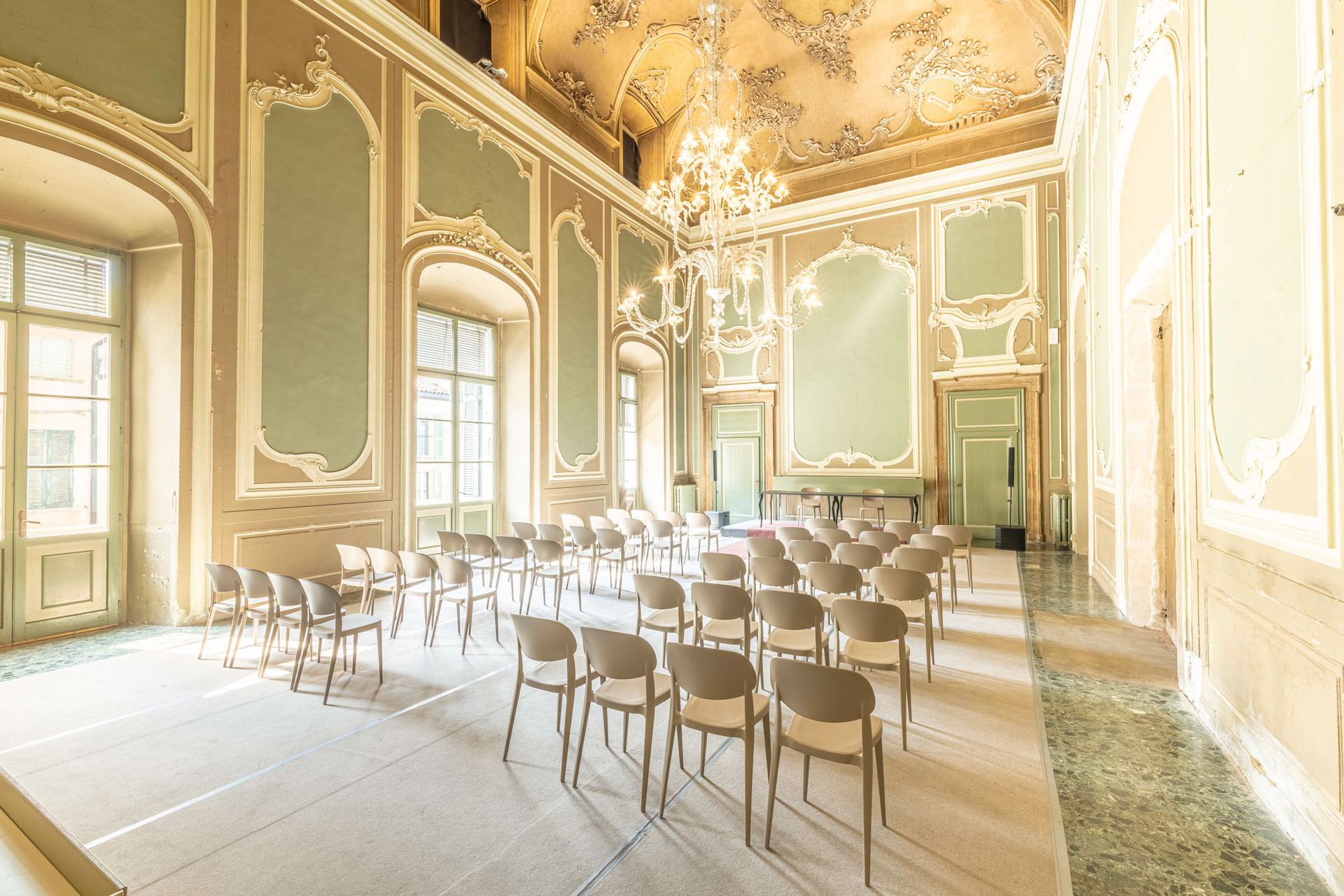 Mo.Ca - Palazzo - Sala interna congresso