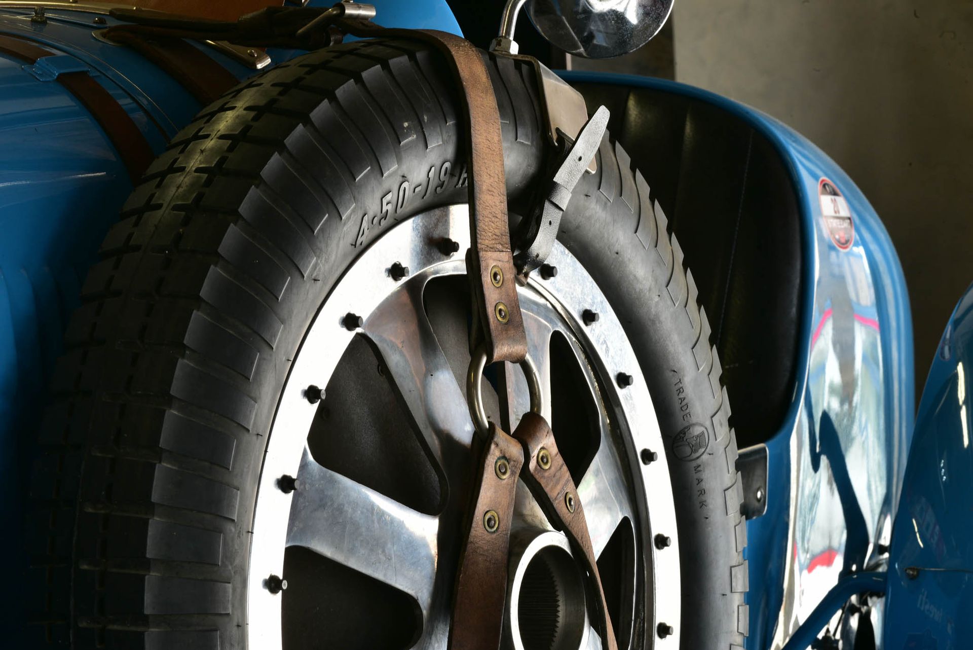 Museo Mille Miglia - Brescia - Dettaglio ruota