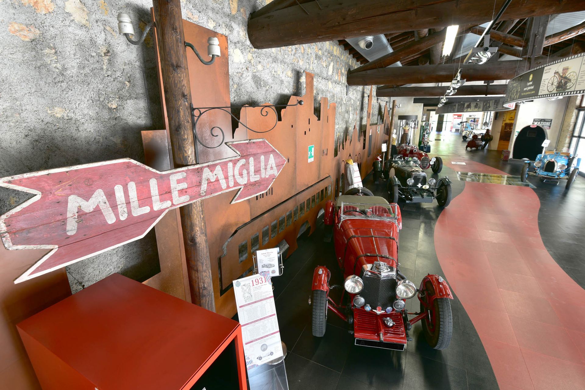 Museo Mille Miglia - Brescia - Interno insegna