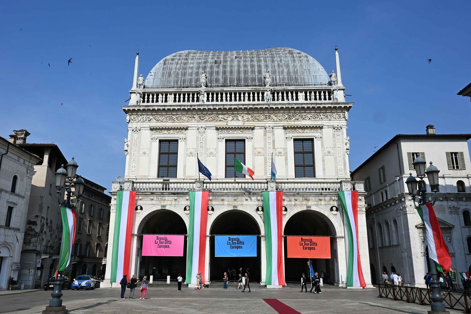 Palazzo della Loggia a Brescia, capolavoro rinascimentale in Piazza della Loggia