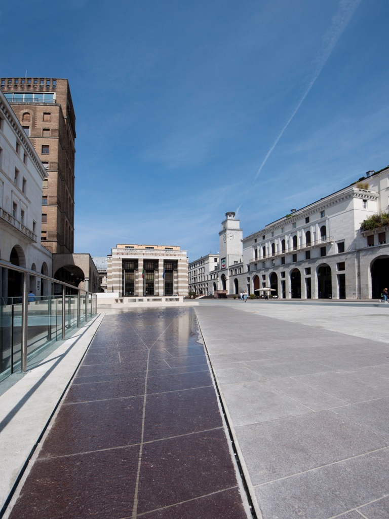 Piazza Vittoria - Vista totale della piazza