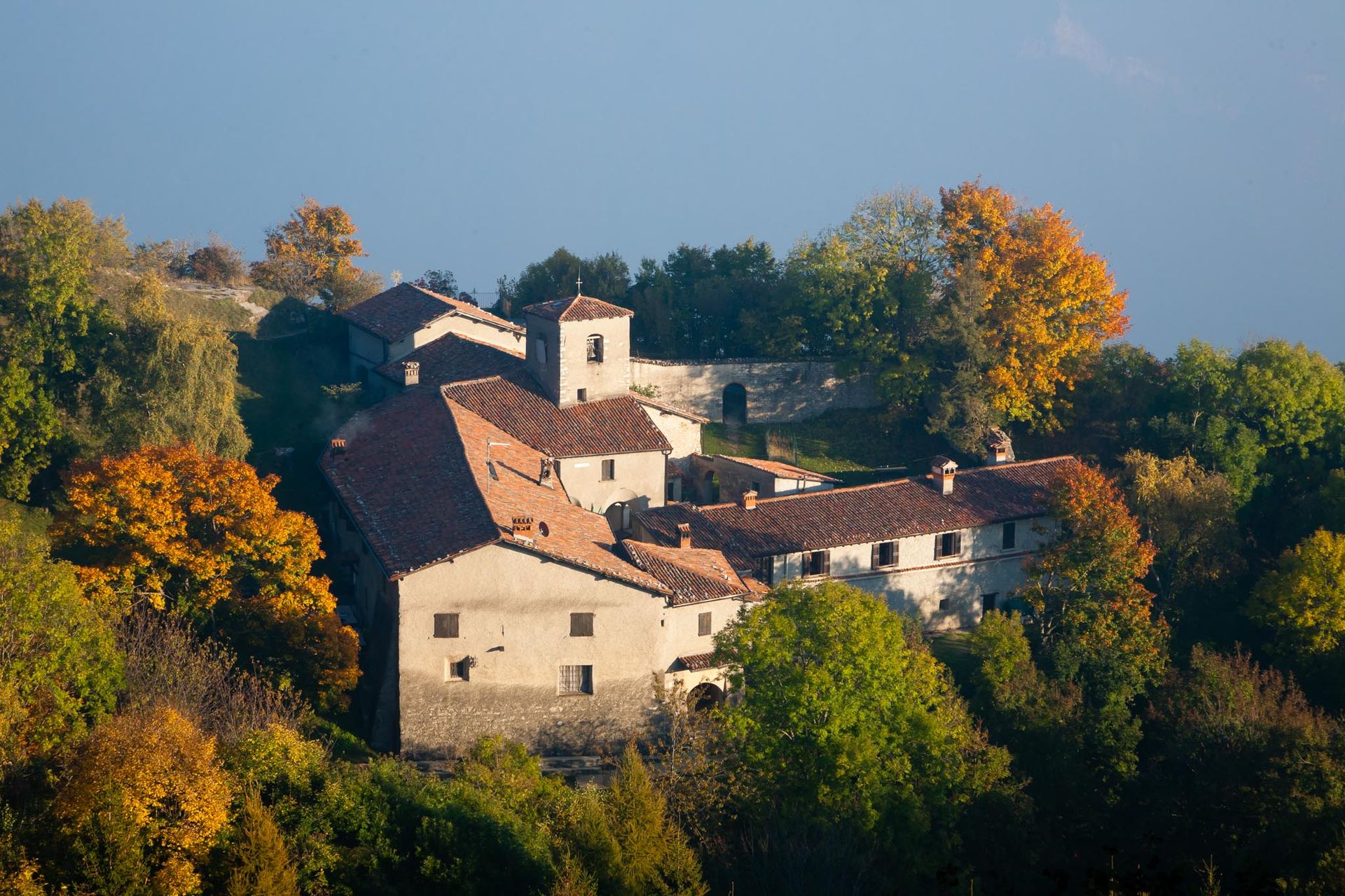 Le Conche di Val Trompia, paesaggio montano con prati, boschi e viste alpine